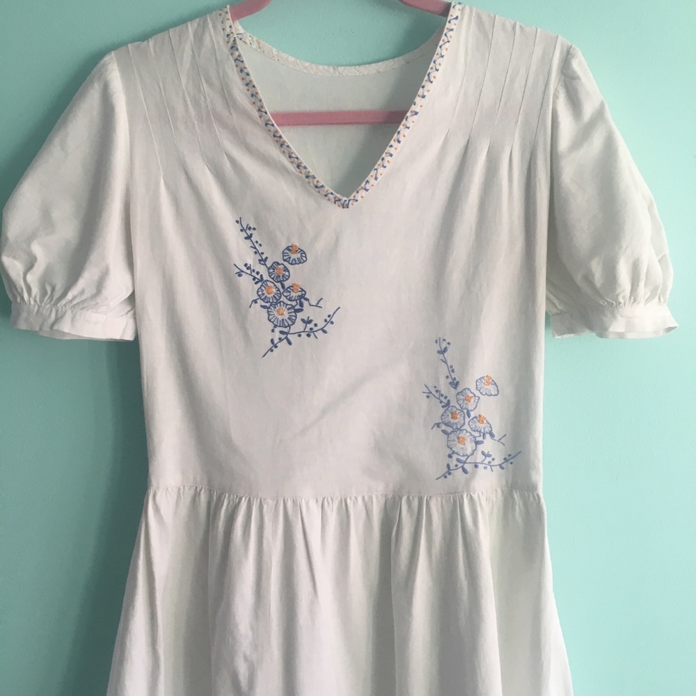 deco 30s peasant embroidered floral dress